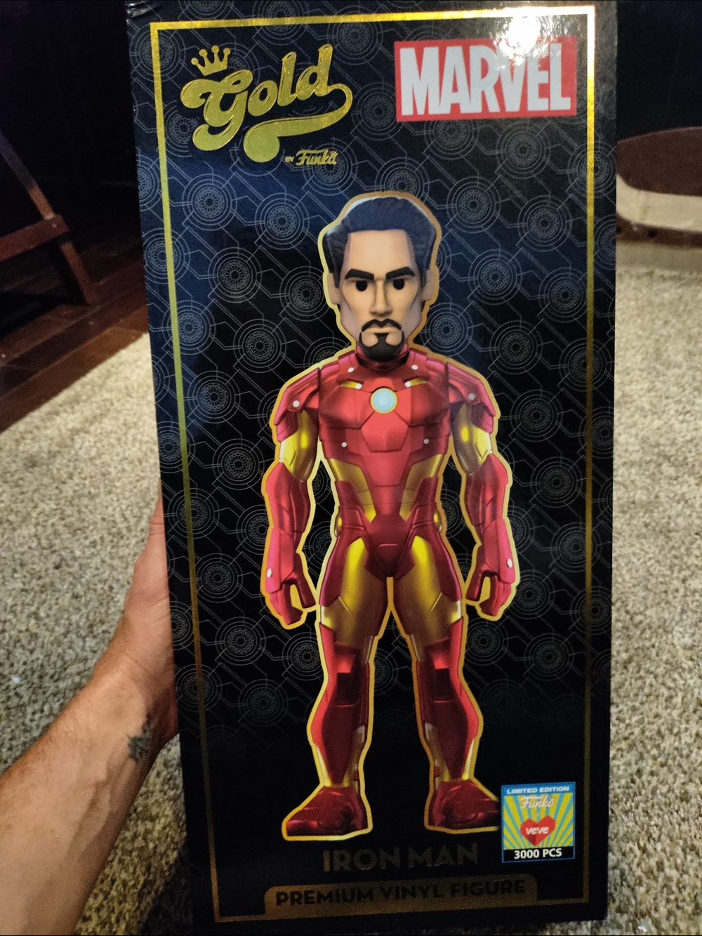 Funko Vinyl GOLD 18" Iron Man (All-Gold Suit Chase Variant) Number 1 Of 450